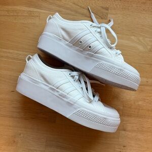 NWOT Adidas Nizza Platform Sneakers Cloud White